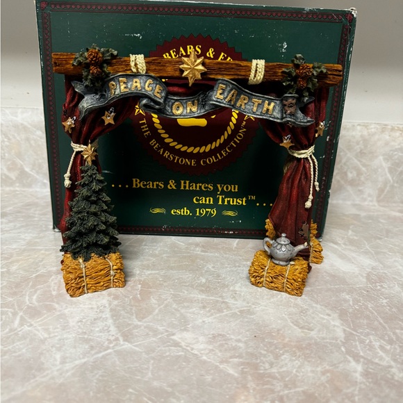 Boyds Bears The BearStone Collection Nativity series, 1, 2, 3 and 4. - Picture 7 of 11